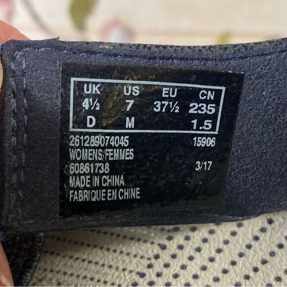 Clarks Cloud Steppers Soft Cushioned Strappy Sandals Women's Size 7 Blue Gray - Picture 8 of 8